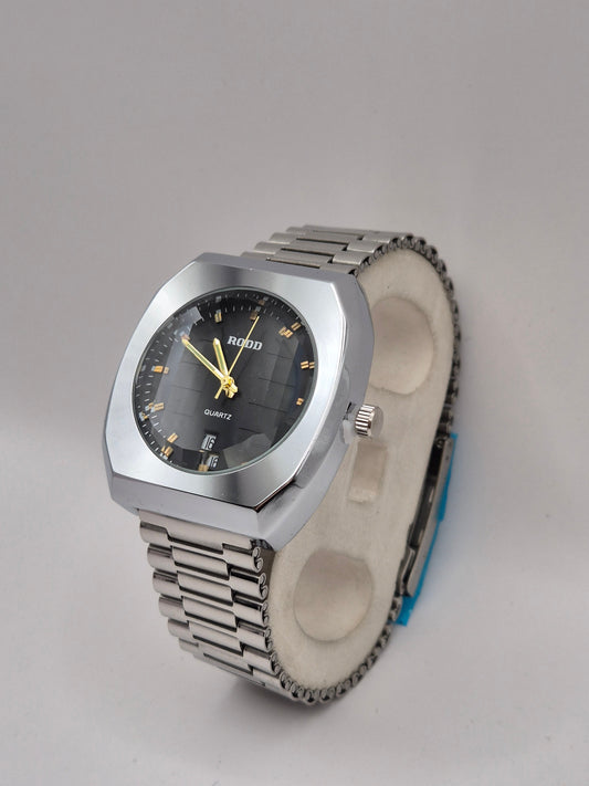 "Sleek and Chic: The Square Face  Watch"