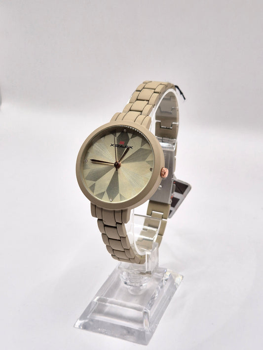 Beige Beauty..!